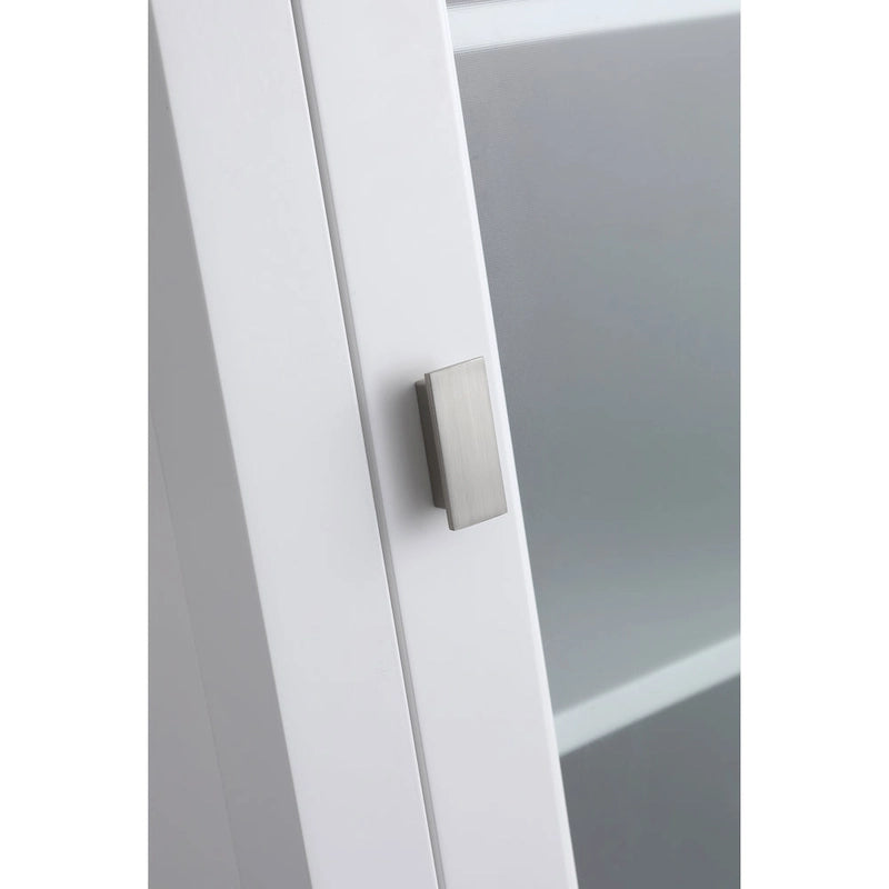 London 66 Linen cabinet